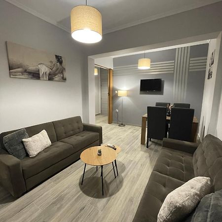 Dt Luxury Apartment Néa Péramos Bagian luar foto