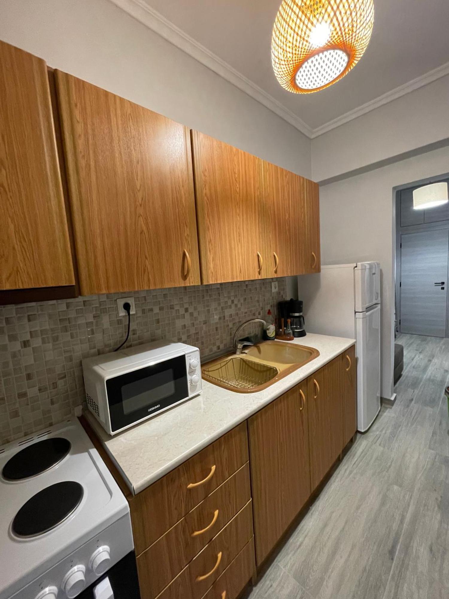 Dt Luxury Apartment Néa Péramos Bagian luar foto